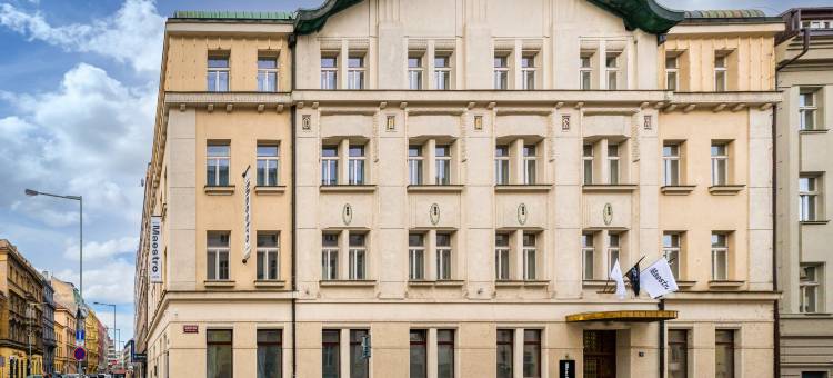 阿德雷兹大师酒店(Hotel Maestro by Adrez)图片