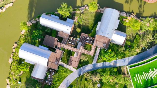 佳沃世界观候民宿