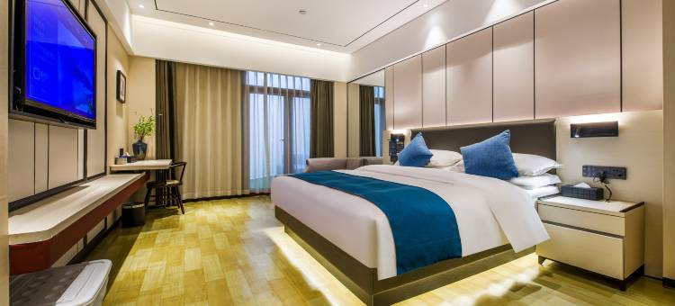 江岸星河酒店(凤凰古城虹桥店)图片