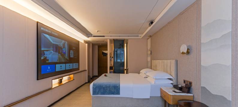 曼陀伦酒店(深圳莲塘地铁站店)图片