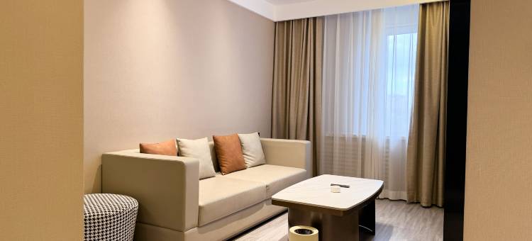 星程酒店(赤峰站东广场店)图片