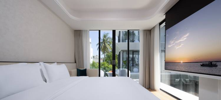 纯一HOTEL(三亚亚龙湾店)图片