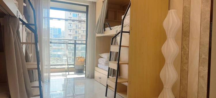 小岛全女生青旅(宝安机场碧海湾地铁站店)图片