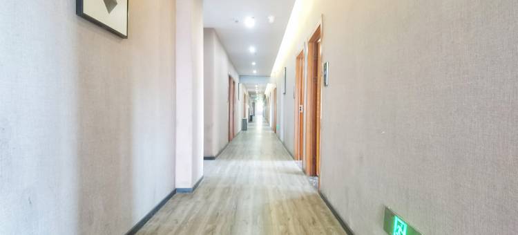 吉安祥和酒店(华忆高级中学店)图片