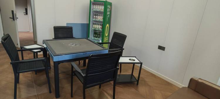 焦作宏焱风格酒店图片