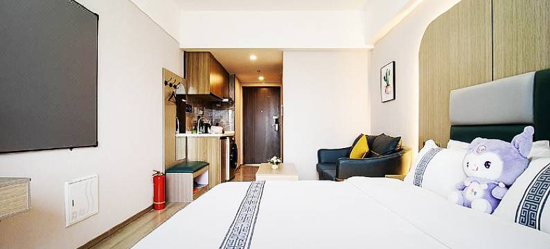 奥岚观影酒店(汇泉西悦城店)图片