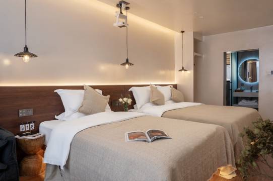 浪浪山设计师智能供氧度假民宿(独克宗古城店)