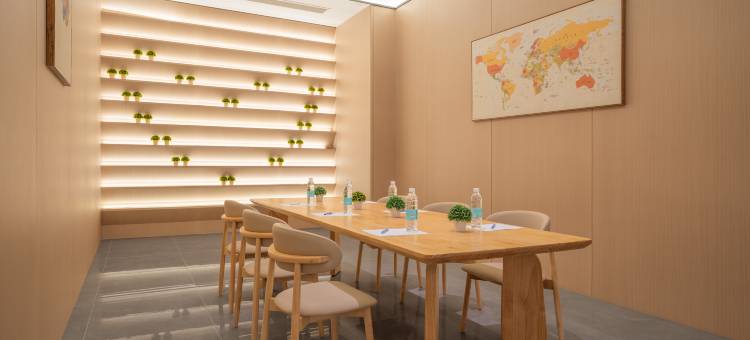悦森·禧致酒店(宣汉宏帆巴人广场亿联商贸城店)图片