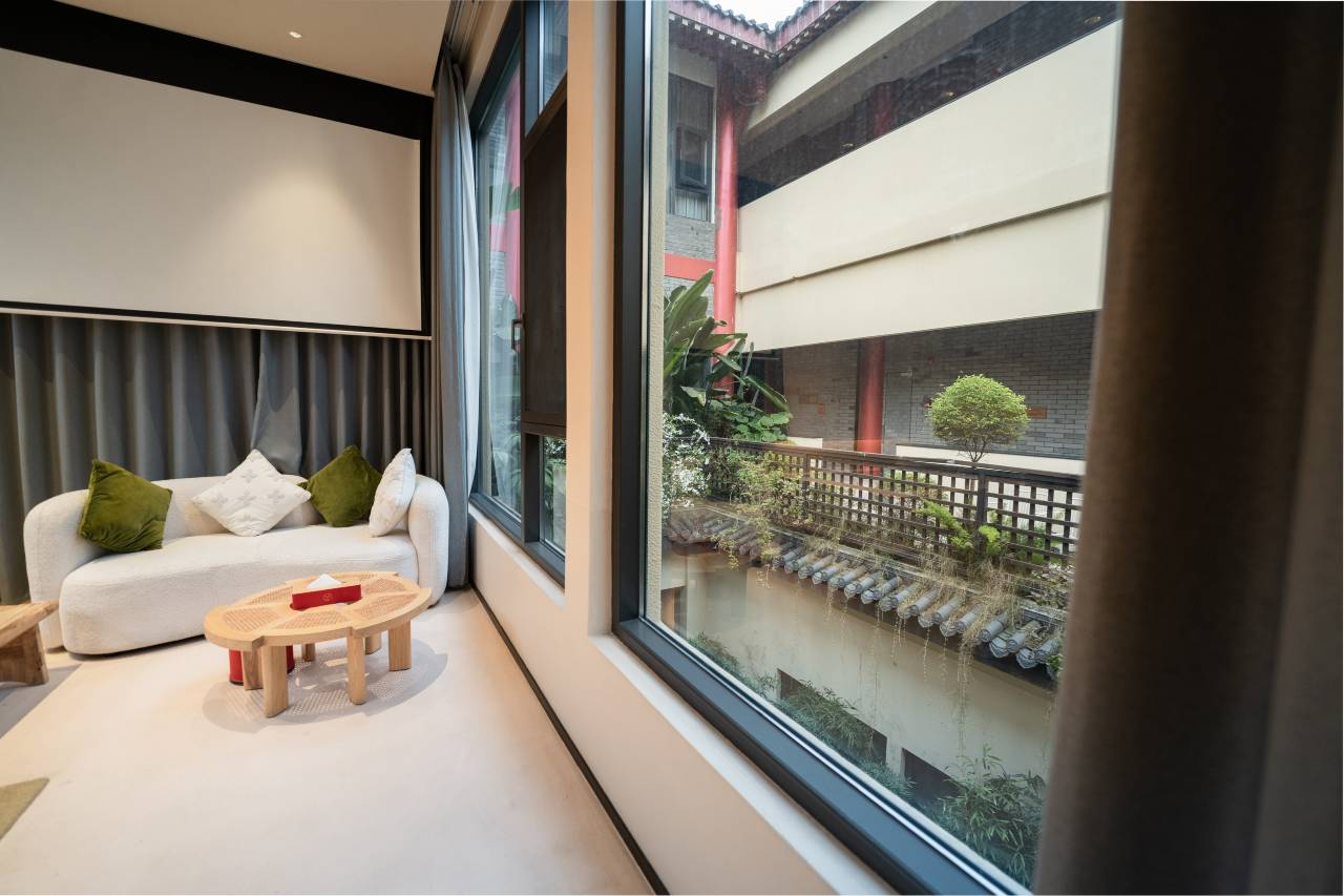 连鳌|Demi-Luxe溪畔丨水街风情智享私汤酒店(东坡水街店)图片