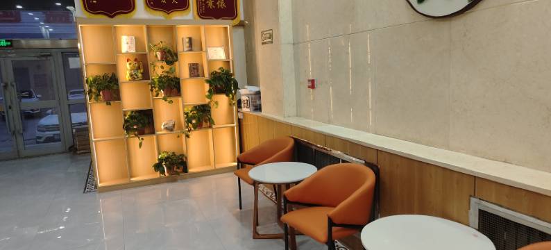 贝壳酒店(格尔木八一中路昆仑广场店)图片