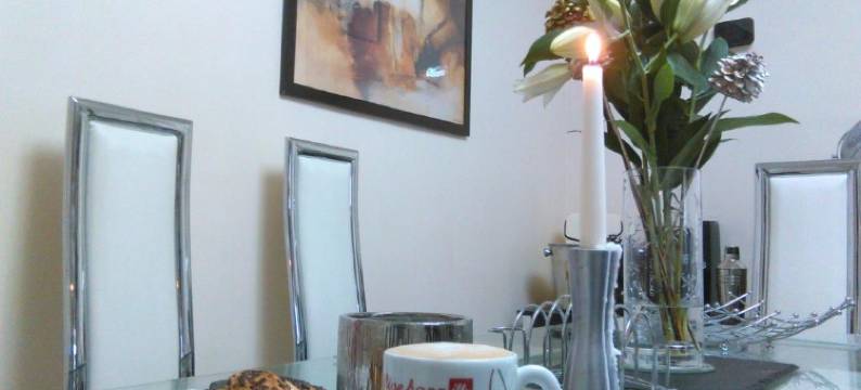 希思罗机场比安卡楼酒店(Bianca's House Hotel Heathrow Airport)图片