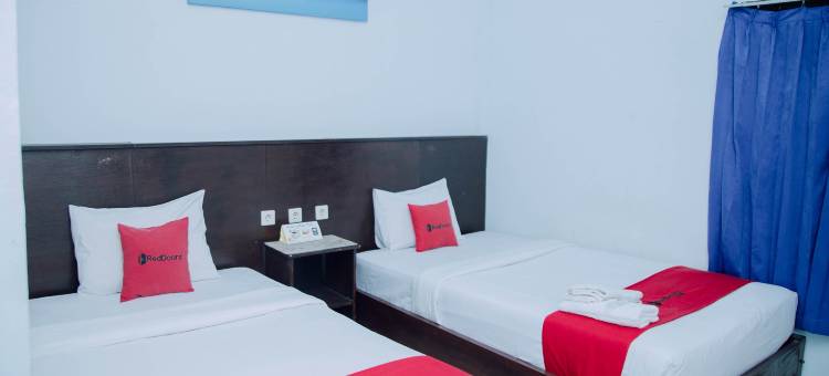 RedDoorz @ Hening Homestay图片