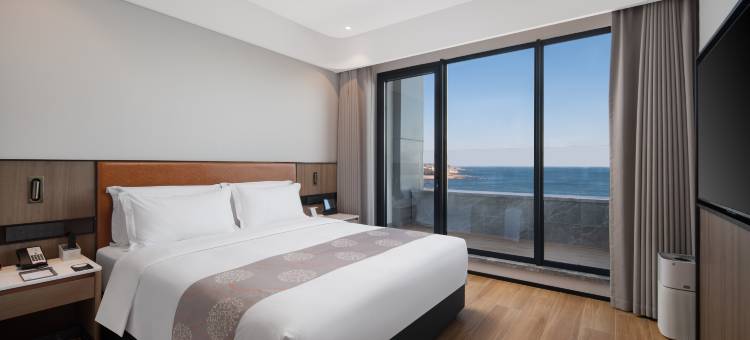 青岛融悦庭酒店(东海中路店)图片