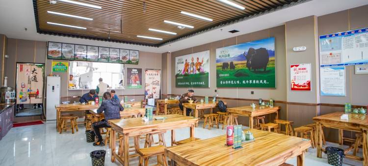 张掖鑫瑞云阁假日酒店图片