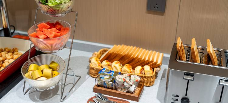 艺途·轻居(深圳石岩上屋地铁站店)图片