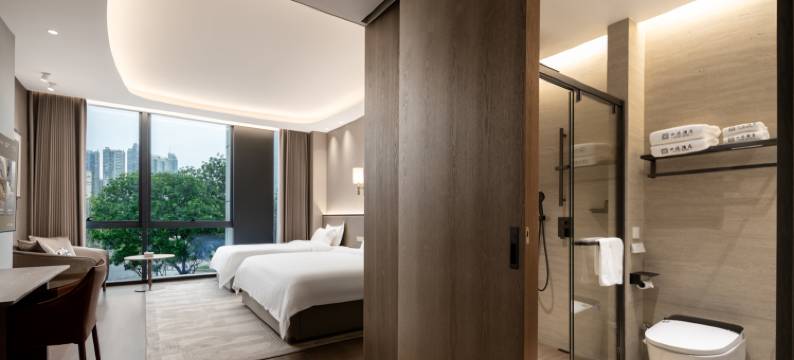 广州四达酒店(珠江新城猎德地铁站店)图片