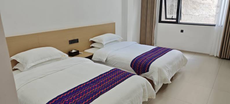 大新山间一隅民宿图片