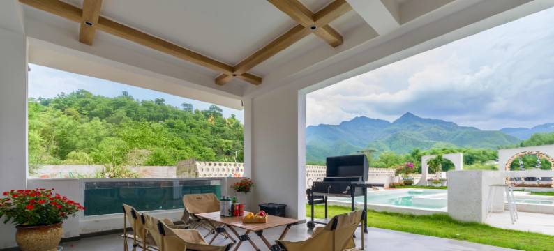 安吉山隐逸宿·Villa纯白设计师私汤温泉度假美宿(余村店)图片