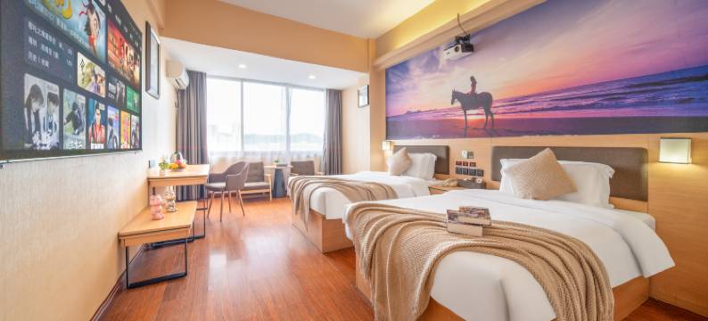 华国酒店(阳西县人民政府西湖公园店)图片