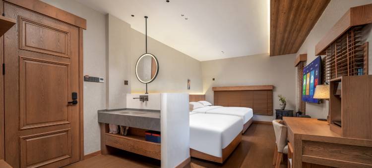 额尔古纳恩和俄罗斯族民族乡万庭望远山酒店图片