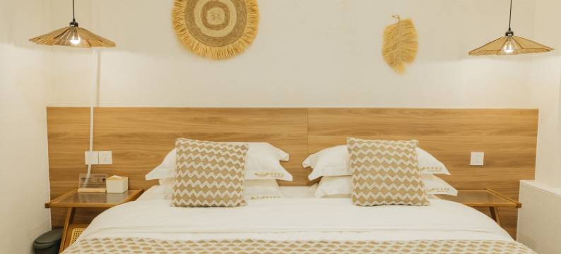 畔享酒店(牧遥露营地店)图片