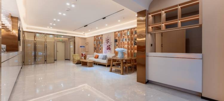 哈尔滨阿穆尔酒店(中央大街索菲亚教堂店)图片