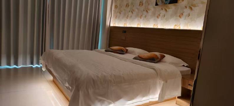 旭航影音酒店(德州学院店)图片