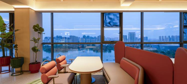 桔子酒店(亳州南湖公园宝龙广场店)图片