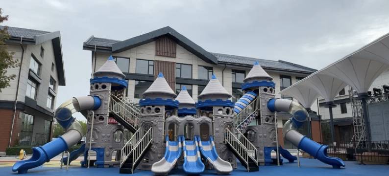 湖光花园电竞民宿图片