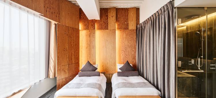 ONE@Tokyo by insomnia(ONE@Tokyo by insomnia)图片