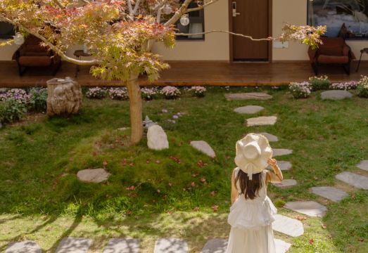 枫晚·好时节Good Times恰逢雪山·观景美宿（白沙古镇店）外景图