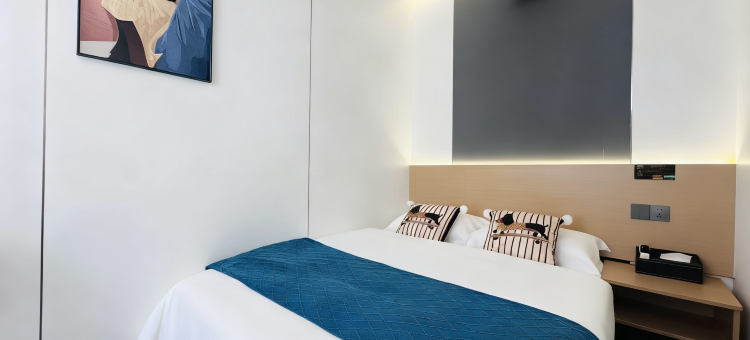 开封轻岚·影音休闲美宿(万岁山武侠城店)图片