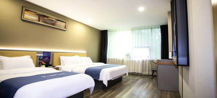 如家UP华驿智旅酒店(德州董子园风景区澳德乐时代广场店)图片