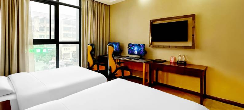 亚信电竞酒店(浏阳长兴湖南湖公园店)图片