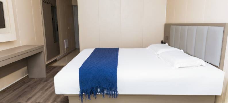 菲俪文雅宾馆(世纪金源购物中心店)图片