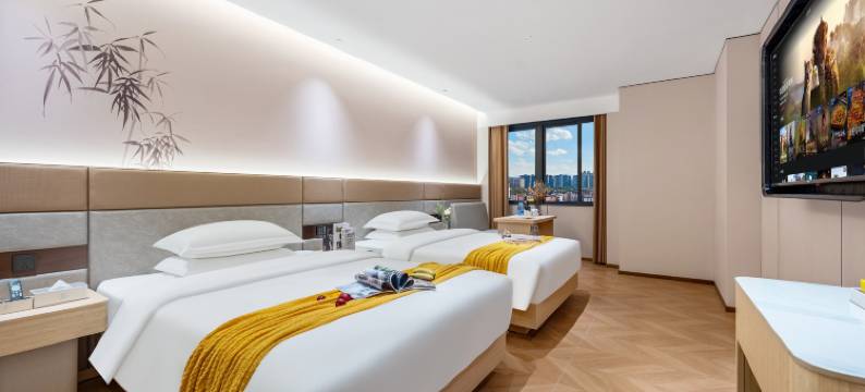 汕尾熹光花园酒店(二马路美食街凤山妈祖店)图片