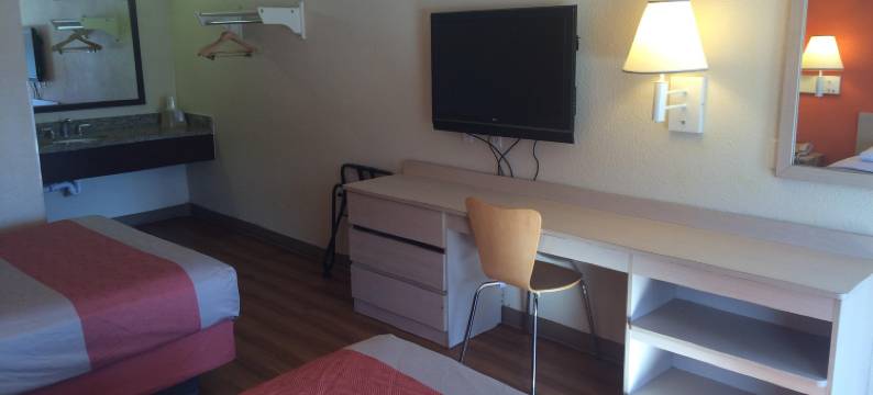 哥伦比亚6号汽车旅馆(Motel 6-Columbia, MO - East)图片