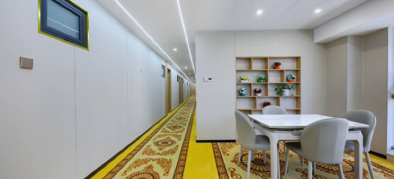 如家UP华驿精选酒店(崇文门地铁站北京站店)图片