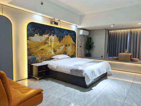 福州555公寓(台江万达鳌峰地铁站店)