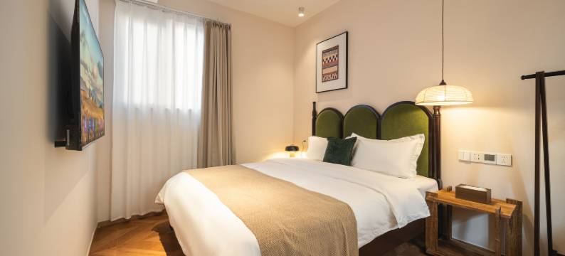 巴塞浮光(开封清明上河园鼓楼广场店)图片