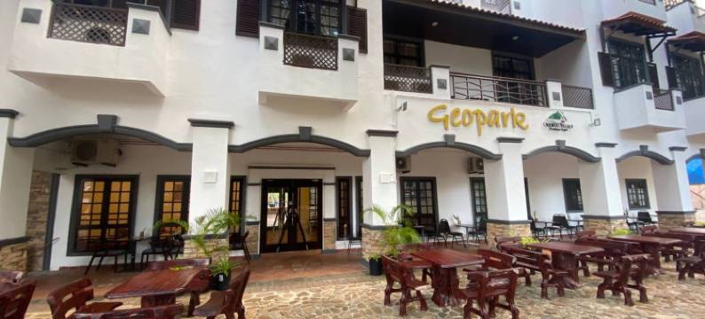 Capital O 91179 Geopark Oriental Village Boutique Hotel图片