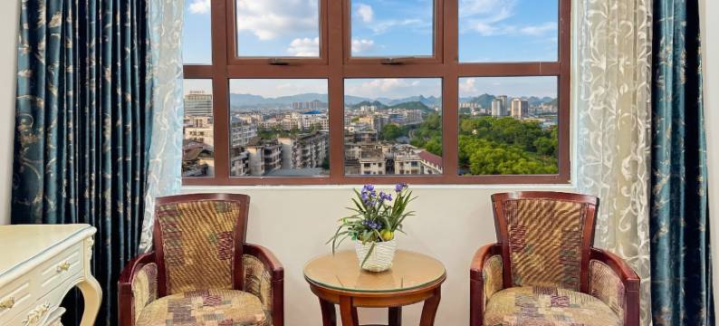 美仑•城市度假PLUS酒店(桂林兴安秦皇宫灵渠水街店)图片