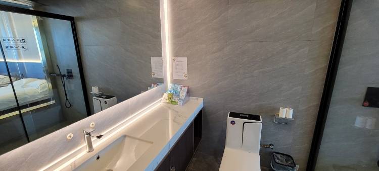 倾国倾城酒店(阿克苏天百时尚购物中心店)图片