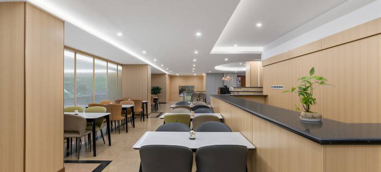桂与酒店(桂林两江四湖象山公园店)图片