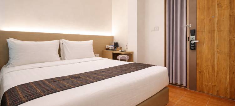 巴霍旅馆客房酒店(Inn Room Bajo Hotel)图片