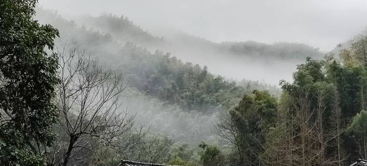 梅岭楠坪古村山与山舍民宿图片