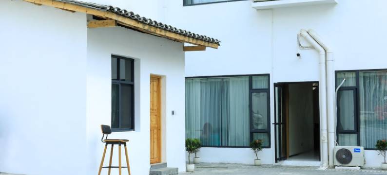 青青沐舍(芙蓉镇步行街店)图片