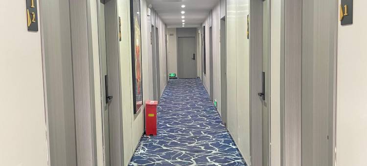 慕馨商务酒店(赣州娱乐城店)图片