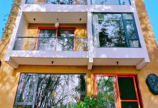 Fusheng Banri Guesthouse (Guilin Biyange)Hotel Overview