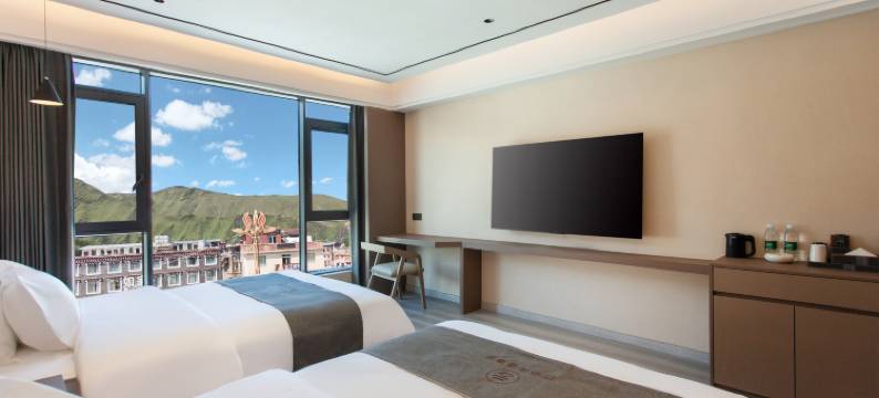 康定云朵天堂酒店(新都桥店)图片